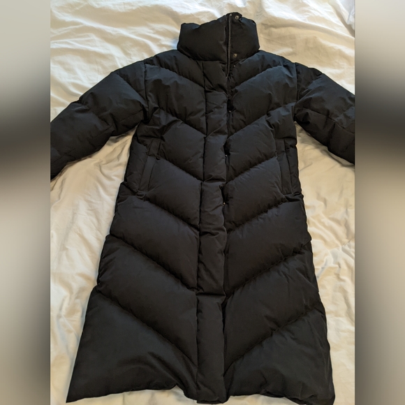 ARITZIA Wilfred Cloud Puff Long (Cloud Puff Maxi) SUPER OVERSIZED - Picture 4 of 10